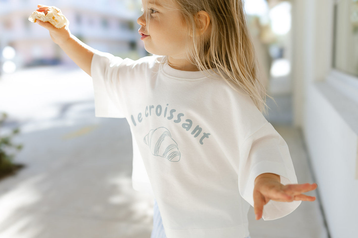 Graphic Tee - Le Croissant